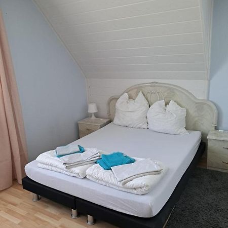 Familienurlaub Im Herzen Der Eifel Kaisersesch 外观 照片